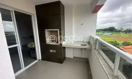 Apartamento para aluguel, 3 quartos, 1 suíte, Segismundo Pereira - Uberlândia/MG