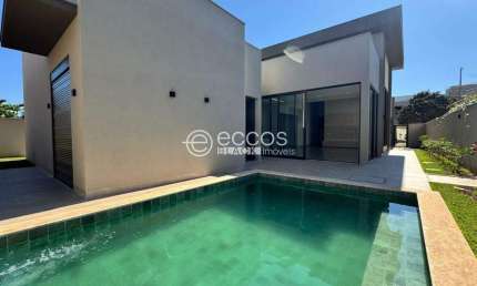 Casa em condomínio para aluguel, 4 quartos, 4 suítes, 2 vagas, Jardim Sul - Uberlândia/MG