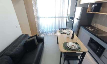 Apartamento para aluguel, 1 quarto, 1 suíte, 1 vaga, Saraiva - Uberlândia/MG