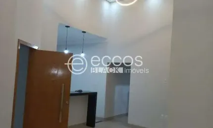 Casa à venda, 3 quartos, 1 suíte, 3 vagas, Laranjeiras - Uberlândia/MG