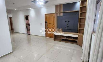 Casa à venda, 3 quartos, 1 suíte, 2 vagas, Gravatás - Uberlândia/MG