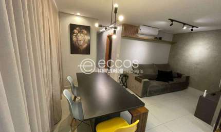 Apartamento à venda, 3 quartos, 1 suíte, 2 vagas, Granja Marileusa - Uberlândia/MG