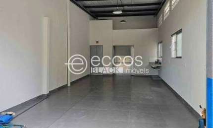 Ponto comercial para alugar na Avenida Indaiá, --, Planalto, Uberlândia