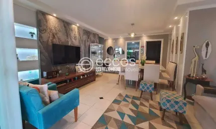 Casa à venda, 3 quartos, 1 suíte, 3 vagas, Alto Umuarama - Uberlândia/MG