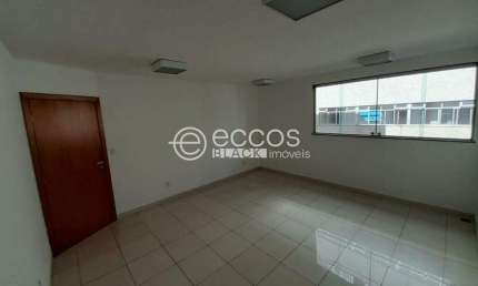 Apartamento à venda, 3 quartos, 1 suíte, 2 vagas, Santo Antônio - Belo Horizonte/MG