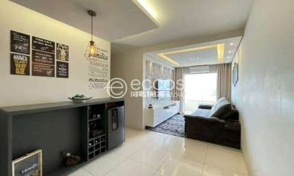 Apartamento para aluguel, 3 quartos, 2 vagas, Novo Mundo - Uberlândia/MG
