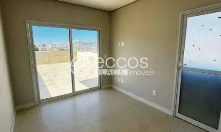 Cobertura à venda, 3 quartos, 1 suíte, 2 vagas, Sagrada Família - Belo Horizonte/MG