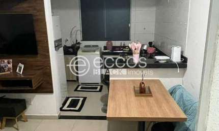 Apartamento para aluguel, 2 quartos, 1 vaga, Granada - Uberlândia/MG
