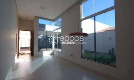 Casa para aluguel, 3 quartos, 1 suíte, 2 vagas, Novo Mundo - Uberlândia/MG