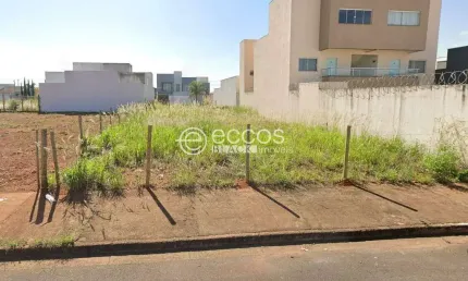 Terreno à venda na Rua Santina Zanatta, --, Novo Mundo, Uberlândia