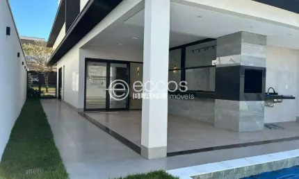 Casa em condomínio à venda, 3 quartos, 3 suítes, 2 vagas, Granja Marileusa - Uberlândia/MG