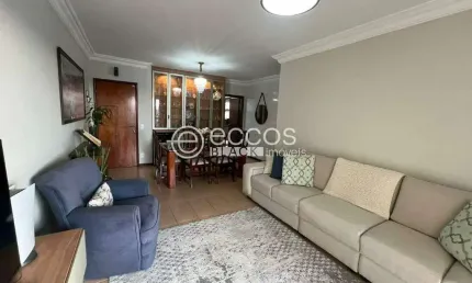 Apartamento à venda, 4 quartos, 1 suíte, 1 vaga, Martins - Uberlândia/MG