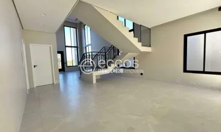 Casa em condomínio à venda, 4 quartos, 4 suítes, 2 vagas, Laranjeiras - Uberlândia/MG