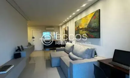 Cobertura à venda, 4 quartos, 4 suítes, 4 vagas, Carajás - Uberlândia/MG