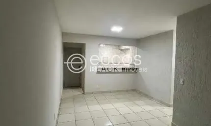 Apartamento à venda, 3 quartos, 1 suíte, 1 vaga, lagoinha - uberlândia/mg