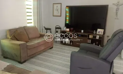 Casa à venda, 3 quartos, 1 suíte, 2 vagas, brasil - uberlândia/mg