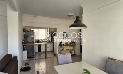 Apartamento à venda, 2 quartos, 1 suíte, 2 vagas, santa mônica - uberlândia/mg