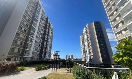 Apartamento no São Vicente Home Club com 03 dormitórios