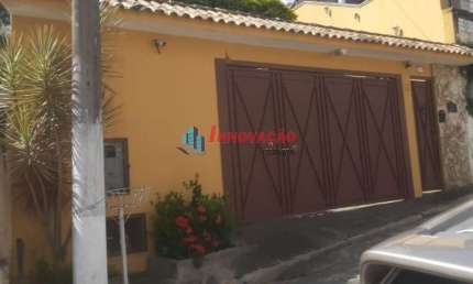 Casa Térrea para Venda no bairro Horto Florestal com 420 m²