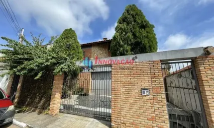 Sobrado para Venda no bairro Vila Santa Terezinha (Zona Norte), 6 dorm, 3 suíte, 4 vagas, 323 m