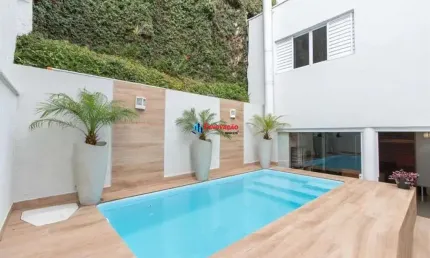 Sobrado para Venda, 5 dorm(s), 4 suite(s), 3 vaga(s), 435 m²
