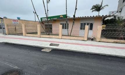 Casa com 3 dormitórios à venda, 93 m² - Centro - Navegantes/SC