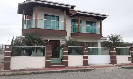 Casa com 4 quartos à venda na Rua Vereador Arnoldo Bento Rodrigues, Centro, Navegantes