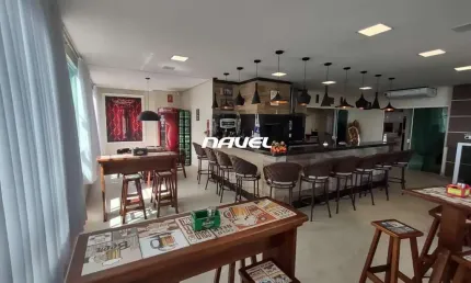 Casa com 8 dormitórios à venda, 379 m² - Meia Praia - Navegantes/SC