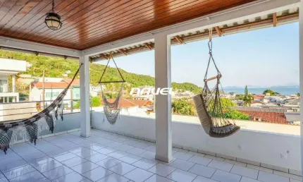 Casa com 4 dormitórios à venda, 176 m²- Praia de São Miguel - Penha/SC