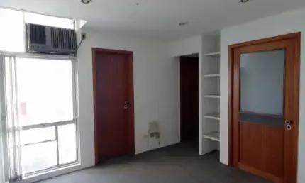 Sala comercial para alugar na Rua João Abbott, Petrópolis, Porto Alegre