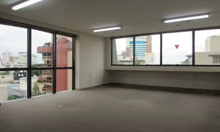 Sala comercial para alugar na Rua Luciana de Abreu, Moinhos de Vento, Porto Alegre