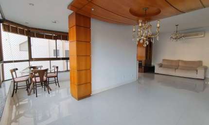 Apartamento com 3 quartos para alugar na Rua Carlos Trein Filho, Bela Vista, Porto Alegre