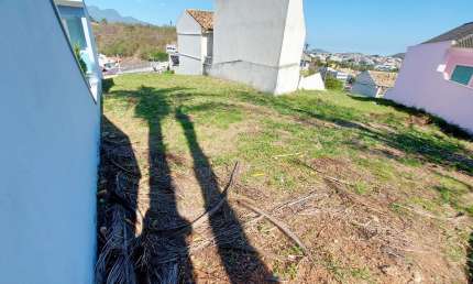 TERRENO COM RGI À VENDA, 330M² PLANO COND.FECHADO - TAQUARA