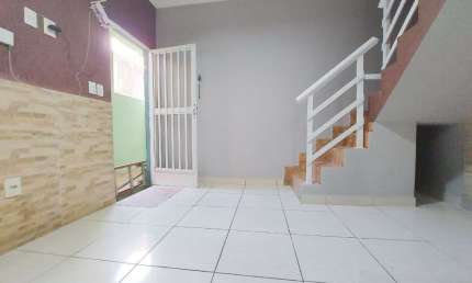 CASA DE VILA Á VENDA, 4 QUARTOS, 1 SUÍTE, 90M², SEM GARAGEM - TAQUARA