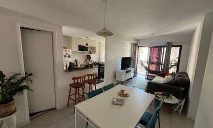 APARTAMENTO PARA LOCAÇÃO, 2 QUARTOS, 1 SUÍTE, 1 VGA - COND.MIO -DEPÓSITO CAUÇÃO