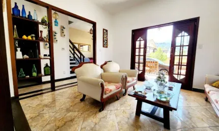 CASA DUPLEX COLONIAL À VENDA, 3 QUARTOS, 1 SUÍTE + EDÍCULA - TAQUARA