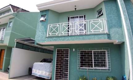 RC Imóveis vende Excelente sobrado em condomínio fechado no Boqueirão