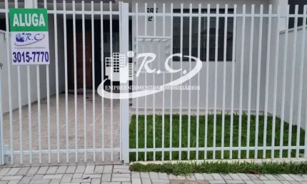 Casa com 2 quartos para alugar na Rua Desembargador João José Arruda Júnior, 695, Sítio Cercado, Curitiba