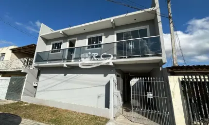 Rc imóveis aluga sobrado de frente no Sitio Cercado