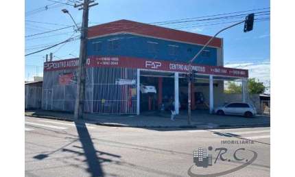Casa à venda na Rua Celeste Tortato Gabardo, 2023, Sítio Cercado, Curitiba