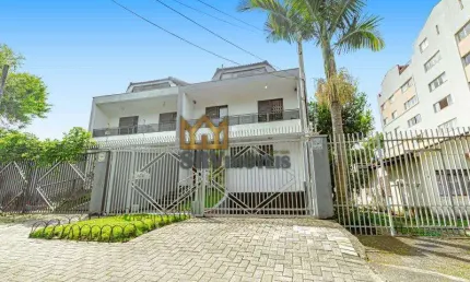 Casa com 3 quartos à venda na Rua Otávio Francisco Dias, Água Verde, Curitiba