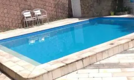 Sobrado para Venda em São Vicente, Jardim Independência, 3 dormitórios, 1 suíte, 2 banheiros, 4 vagas