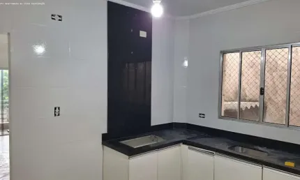Casa Sobreposta para Venda em São Vicente, Cidade Naútica, 3 dormitórios, 1 banheiro, 1 vaga