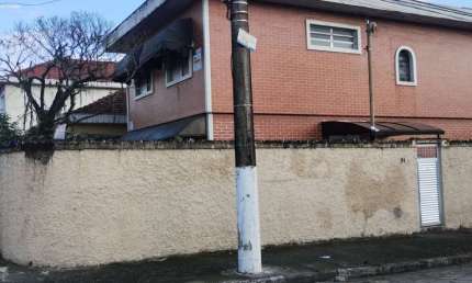 Sobrado para Venda em São Vicente, Catiapoã, 3 dormitórios, 1 suíte, 2 banheiros, 4 vagas