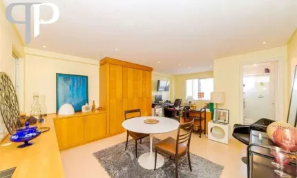 Studio com 1 dormitório à venda, 37 m  por R  279.000,00 - Centro - Curitiba PR