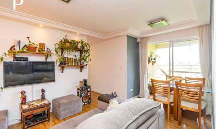 Apartamento com 2 dormitórios, vista livre, Condomínio Grand Chateau, Pinhais PR