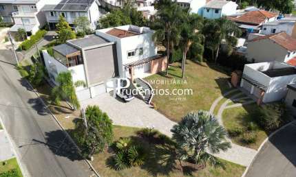 Casa à venda em condomínio fechado, Uberaba, CURITIBA - PR