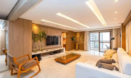 Apartamento mobiliado no cabral  184m2, 3 quartos, suíte com closet. face norte