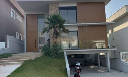 Tamboré 11 - Casa disponível para locação no bairro Tamboré - Santana de Parnaíba/SP