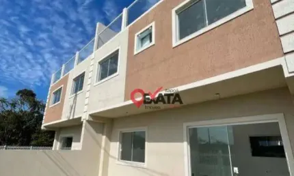 Sobrado com 3 dormitórios à venda, 135 m² por R$ 680.000,00 - Alvorada - Itapoá/SC